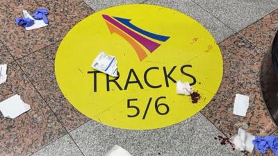 Ataque com faca deixa 6 feridos em estação de trem em NY