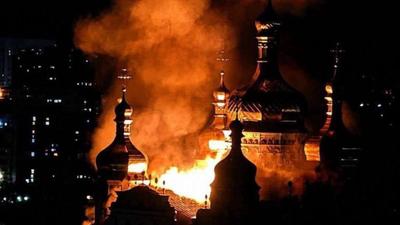 Ataque russo atinge catedral histórica na Ucrânia