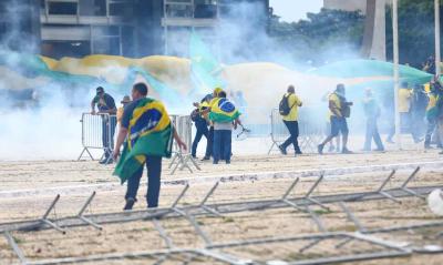 STF condena mais 5 participantes dos atos golpistas do 8/1