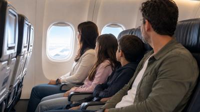 Anac determina que menores de 16 viajem ao lado dos pais