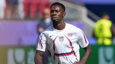 Entenda a decisão da Fifa que permitiu Balogun jogar oitavas