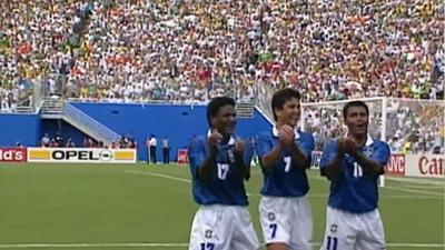 "Embala neném": Bebeto relembra jogo contra Holanda em 1994