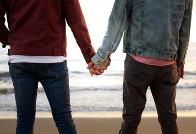 STF julgará se homens em casal homoafetivo podem ter mesma licença-maternidade dada a mães 