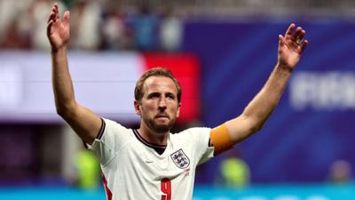Kane marca dois e Inglaterra elimina RD Congo