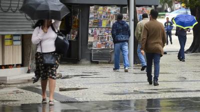 Frente fria mantém chuva no Sul; Sudeste segue estável