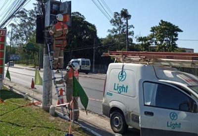  Fornecimento de energia volta parcialmente no Rio