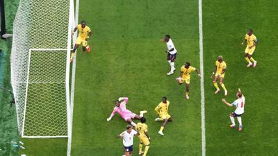 Kane perde gol feito e Inglaterra só empata com Gana