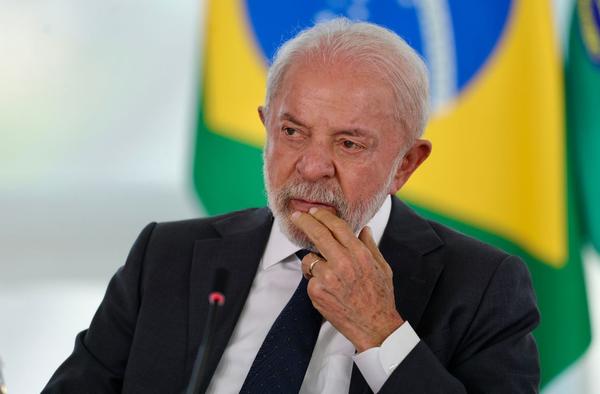 Imagem da notícia: Lula mira bets para tentar recuperar popularidade