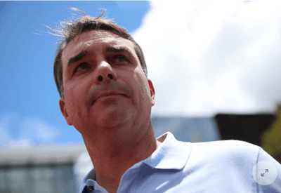 Flávio Bolsonaro diz que cenário eleitoral muda após a Copa