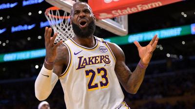 LeBron James assina com Philadelphia 76ers 