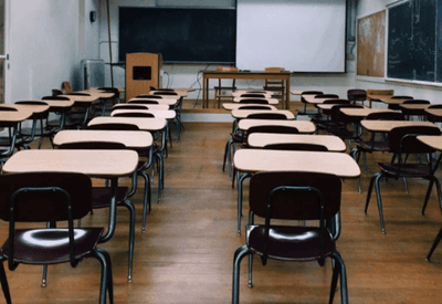 Câmara aprova projeto de lei que pune escolas que negarem matrícula sem justificativa