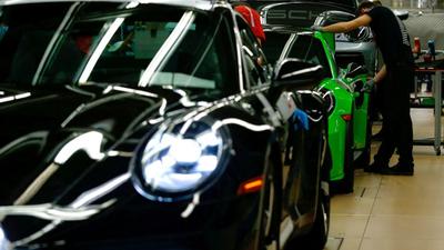 Porsche anuncia corte de 5 mil empregos até 2035