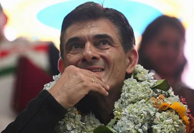 Eleições na Bolívia: Rodrigo Paz é eleito presidente