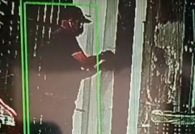 Dupla estoura cadeado e rouba casa no bairro do Pacaembu, em São Paulo 