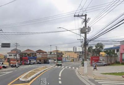 Quadrilha é presa durante roubo a farmácia na zona leste de São Paulo
