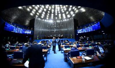 Senado aprova projeto que cria 'Pix Pensão'