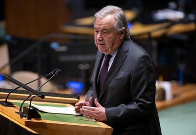 "Israel não pode ignorar obrigações internacionais", diz ONU após país proibir ajuda a refugiados
