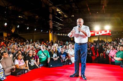 Urna não aceita voto de americano e argentino, diz Alckmin