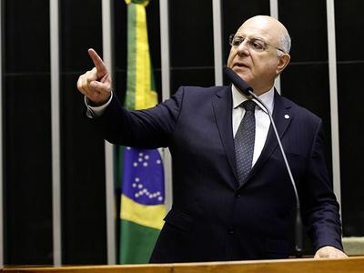 Deputado da bancada ruralista é contra reciprocidade aos EUA