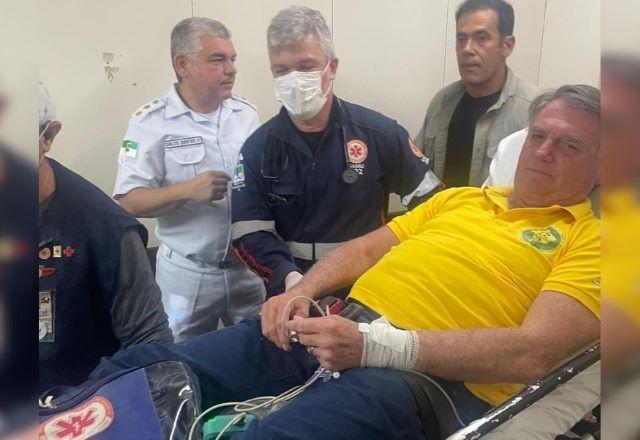 Após 12 horas, termina a cirurgia de Bolsonaro em Brasília