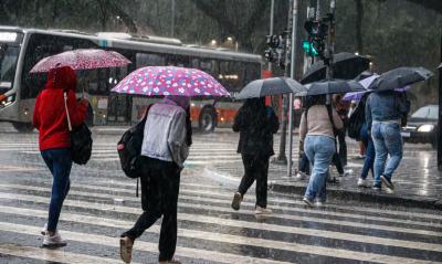 Inmet emite alerta de chuvas e ventos intensos em 20 estados; veja quais