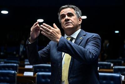 Ciro Nogueira nega encontro com Flávio e mantém indefinição