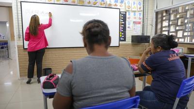 Analfabetismo no Brasil cai a 4,9%, menor taxa desde 2016