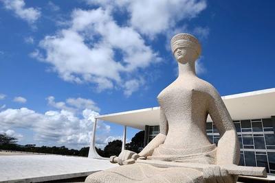 STF suspende multas da NR-1 sobre saúde mental no trabalho