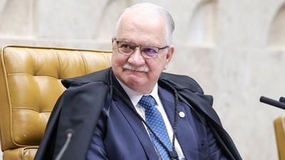Aposentadoria compulsória: CNJ adia julgamento para agosto