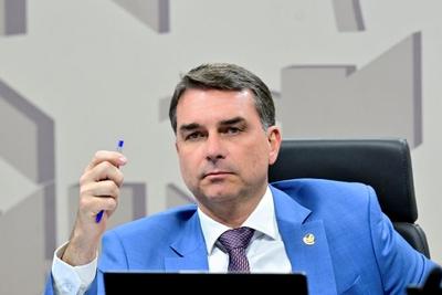 Flávio evita nome para Fazenda por "destruição de reputação"