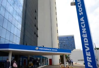 INSS recebeu 742.389 reclamações sobre descontos apenas no primeiro semestre de 2024