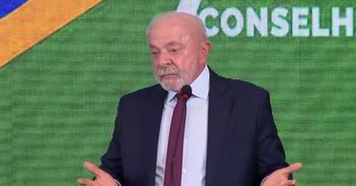 Lula ironiza taxa dos EUA por desmatamento no Brasil