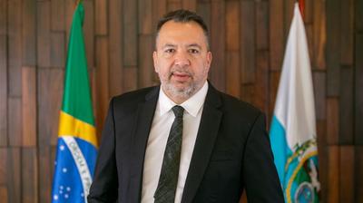 Moraes determina retirada de tornozeleira de Márcio Canella