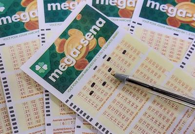 Mega-Sena acumula e chega a R$ 53 milhões; veja os números sorteados