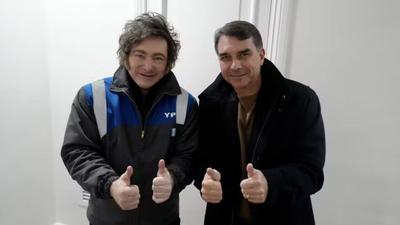 Milei diz que virá ao Brasil para dar apoio a Flávio