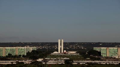 Governo prevê descongelar R$ 5,7 bi de ministérios