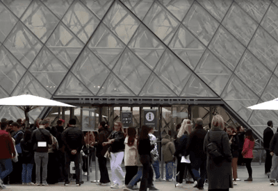 Após roubo no Louvre, museu segue fechado e ministro da Justiça teme pela imagem da França: "Falhamos"