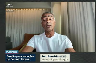 Romário diz que abrirá mão do salário no Senado para a Copa