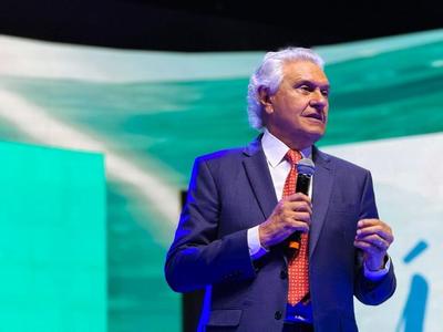 Estrategistas de Caiado miram Flávio após aceno às mulheres