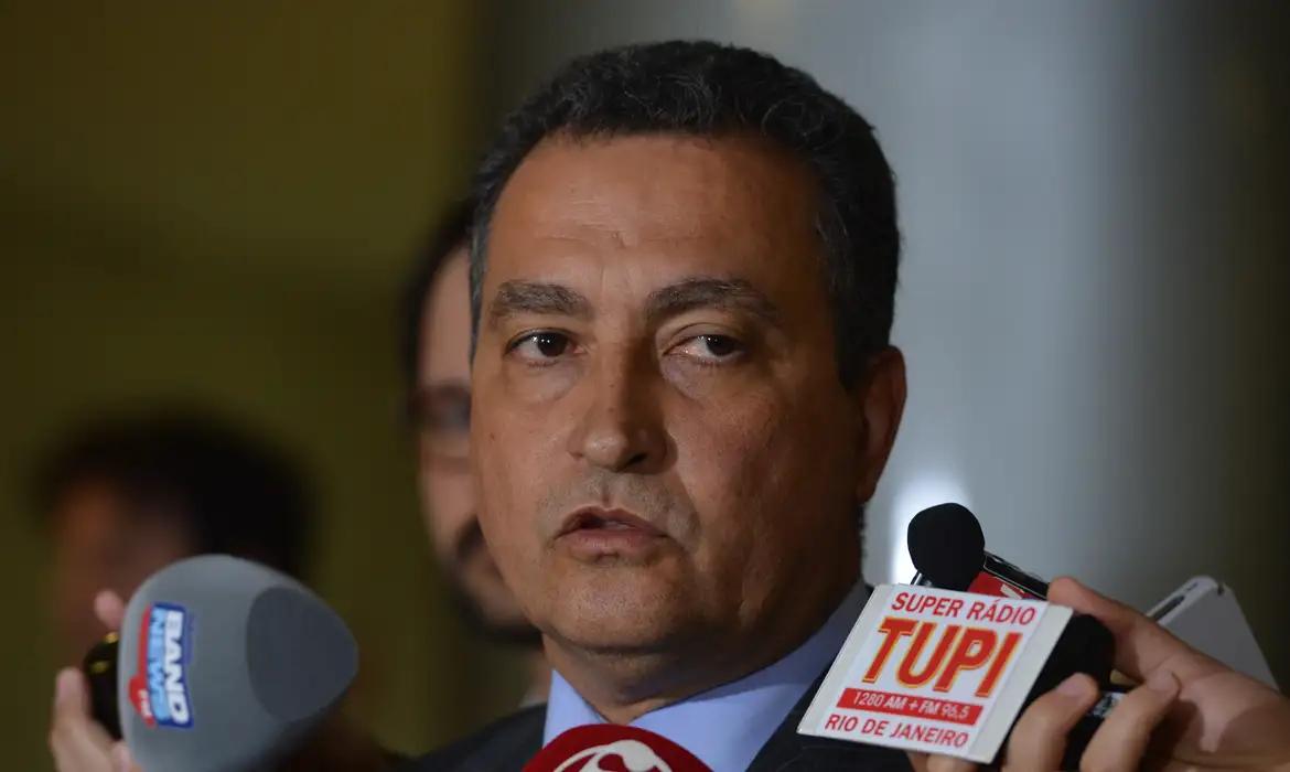 Rui Costa diz que governo procura alternativa para emendas sem cortar Bolsa Família