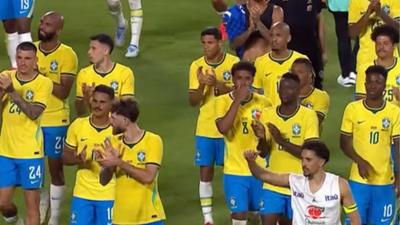 Deputado quer proibir atletas que jogam fora na Seleção 
