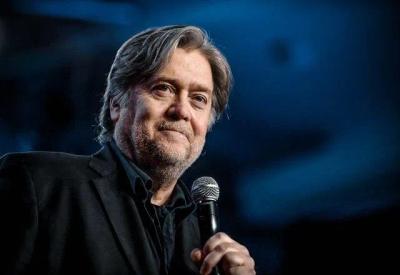 Steve Bannon diz que Trump terá “terceiro mandato” nos EUA