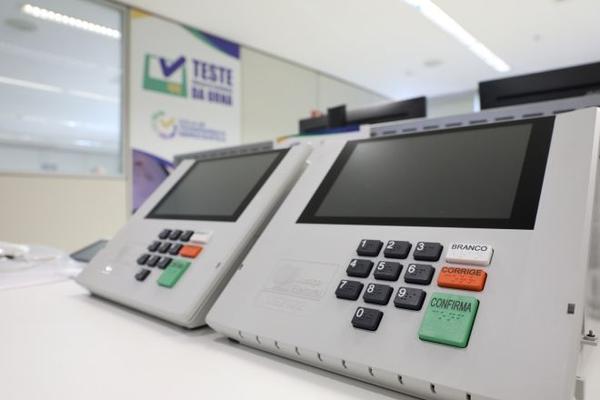 Imagem da notícia: PL convoca mulheres para serem “fiscais” das eleições