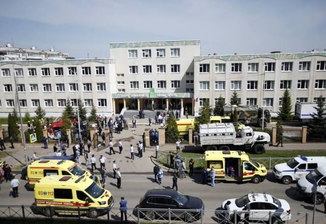 Imagem da noticia Alunos e professor morrem em tiroteio em escola na Rússia