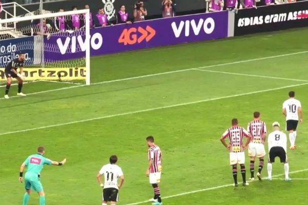 Imagem da noticia Brasileirão: Corinthians vence a quinta seguida e mantém liderança