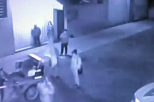 Imagem da noticia Carroceiro é agredido por PMs no Rio Grande do Sul