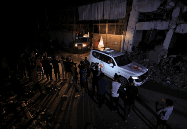 Imagem da noticia Israel recebe corpos de mais três reféns entregues pelo Hamas 