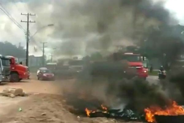 Imagem da noticia Dados do IBGE mostram impacto da greve dos caminhoneiros na economia