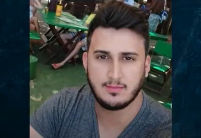 Imagem da noticia Homem entra em cascata luminosa e morre eletrocutado 