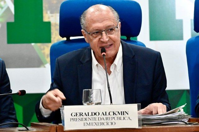 Imagem da noticia Alckmin comemora PIB e crescimento de exportações 10 vezes maior que a média mundial